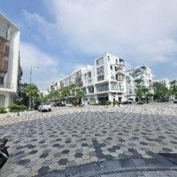 Cần Bán Gấp! Shophouse Phố Đi Bộ The Manor Nguyễn Xiển, 75M2 X 5 Tầng, Giá Bán 28 Tỷ
