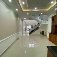 Kẹt lắm mới bán nhà 1T1L ngay MT Hiệp Bình, Hiệp Bình Chánh, Thủ Đức. Giá ưu đãi chỉ 3tỷ6/căn 51.4m2. Sổ riêng