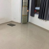 Chung Cư Sổ Hồng Riêng Ngay Uỷ Ban Quận Tân Phú,Diện Tích Lớn,Vào Ở Ngay.