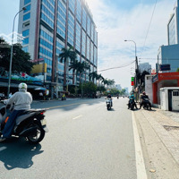 Cho Thuê Nhà Góc 2Mt Số 205 Cách Mạng Tháng Tám, Quận 3, Dt: 30X35M, 1 Trệt + 1 Lầu + Sân, 750 Triệu/Th