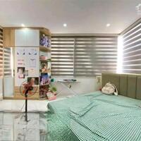 MT2110. C.H.O T.H.U.Ê N.H.À tại mặt đường Hồ Sen siêu mới