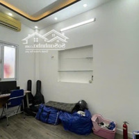 Siêu Hiếm Chỉ Hơn 9 Tỷ - ( 4.5M X 16M ) Diện Tích 72M2 - Nở Hậu - Trục Cmt8 - Hẻm Xe Hơi