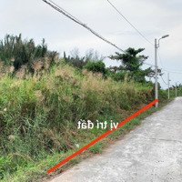 Cần Bán Đấtdiện Tích501M2 Có 296M2 Thổ Cư. Vị Trí Cách Đường Trần Quang Đạo 500M. 4.4Tỉ Thương Lượng