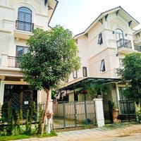 Bán Căn Biệt Thự Góc : Diện Tích 130,5M2 Sở Hữu 2 Mặt Tiền ,Đường Trục Thông Tại Kdt Vsip Từ Sơn