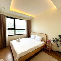 Nhà Em Cần Bán Cực Gấp 2 Phòng Ngủtòa Trung Hoà Nhân Chính-Diện Tích64M2- Giá Bán 4 Tỷ Có Thương Lượng 0988 246 495