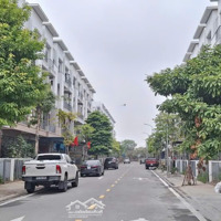 Bán Shophouse 4 Tấng , Diện Tích 75M2 , Chỉ 4X Tỷ , Chân Đế Trung Cư Tại Kdt Centa Vsip Từ Sơn