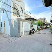 Nhà lầu xây mới Góc 2 mặt tiền Hẻm 127 Võ Văn Kiệt