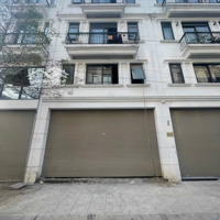 Bán Shophouse Kinh Doanh 31 Ha Trung Tâm Gia Lâm - Giá 1X Tỷ 5 Tầng Hoàn Thiện Thang Máy