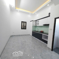 Bán Nhà Nam Dư 46M 4 Tầng Mặt Ngõ Kinh Doanh 6.X Tỷ