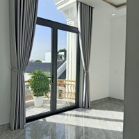 Biệt thự mini 2 lầu 1 trệt 4.6 tỷ/90m2, đường 8m thông