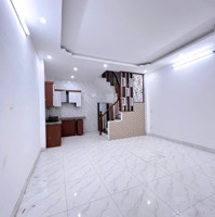 Giảm Chào Nhà Tại Thị Trấn Chúc Sơn 4T, Giá Bán 2,5 Tỷ Ô Tô Qua.