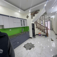 Nhà Xây Mới 4Tx33M2 Nằm Ngay Sát Chợ Phượng Cách Cầu Mai Lĩnh 1,5Km, Cách Bến Xe Yên Nghĩa 3Km