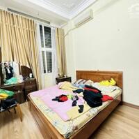 Cực hiếm. Bán nhà Vương Thừa Vũ, Thanh Xuân. 50m2 x 4 Tầng. 2 THOÁNG. GẦN Ô TÔ. Hơn 7 Tỷ.