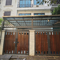 Siêu Phẩm Biệt Thự Song Lập 98M2 Vip Nhất Tây Hồ - Gần 2 Con Rồng - Vỉa Hè - Kinh Doanh - 39.8 Tỷ