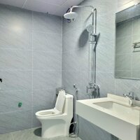 Bán Nhà 3.5 Tầng Đường Lạch Tray gần cầu rào 1 Ngô Quyền Hải Phòng, giá 3.55 tỷ.