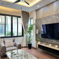 Biệt Thự Trong Lòng Thành Phố- Ô Tô Tránh- Phan Đình Giót - Tt Thanh Xuân 45M - 7 T - 19,2 Tỷ