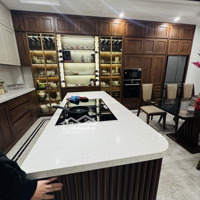 Bán Gấp Nhà Đẹp Phố Đào Tấn 110M2 5 Tầng Mặt Tiền 6M 2 Mặt Thoáng Sân Vườn Nội Thất Nhập Khẩu 21 Tỷ