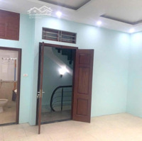 Bán Nhà 3 Tầng Cổ Nhuế 53M2 , Nhà Cũ Sửa Bán, Giá Đầu Tư, Gần Oto Tránh Liên Hệ: 0961887689