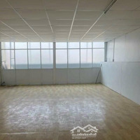 Cho Thuê Nhà 6 Phòng Mặt Tiền Kinh Doanh Đường D1 Gần Becamex Phường Phú Hoà - Thủ Dầu Một