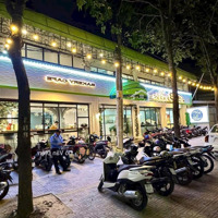 Cho Thuê Nhà Mặt Phố 200M2, 67 Triệu Mặt Tiền 20M Phù Hợp Làm Nhà Hàng