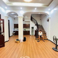 Bán Nhà Dịch Vọng Cầu Giấy - Sát Phố - Ngõ Ba Gác- Nhà Dân Xây - Móng Thêm Tầng Thoải Mái