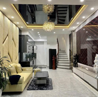 Chính Chủ Bán Nguyên Căn Đường Kim Giang - Thanh Xuân - Nhà Lô Góc Cực Phẩm - Thang Máy Êm Ru