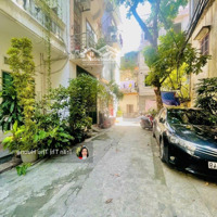 Hiếm, Bán Đất Nguyễn Văn Cừ, Gia Thụy, Ngay Mặt Phố, Phân Lô, Ô Tô Tránh, 42M2, Giá Bán 10.6 Tỷ