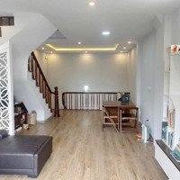 Bán Nhà Lô Góc Tại Kim Đồng, Giáp Bát, Nhỉnh 10 Tỷ, 40M2, 5T, Ô Tô, Vừa Ở, Kinh Doanh 0977435869.