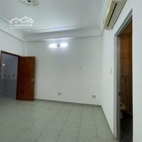 Cho Thuê Gấp Nhà 3 Tầng Mặt Tiền Xe Tải,Ngay Phạm Văn Đồng,Sát Ngã Tư Bình Triệu,92M2,Giá 25 Triệu