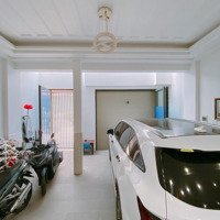 Nhanh Tay Chớp Lấy - Nhà 4 Lầu Giá Nhỉnh 8 Tỷ Giáp Quận 7 - Sổ Hồng Riêng