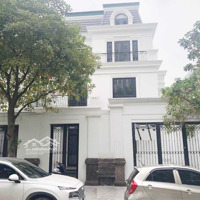 Cho Thuê Biệt Thự Khu Đô Thị Roman Plaza Tố Hữu,Diện Tích200M2 Dtxd 100M2 * 4 Tầng, Giá Bán 50 Triệu/Tháng