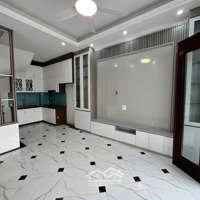 Bán Nhà Nguyên Căn Liêm Mạc - 35M - 5 Tầng - Ngõ Ô Tô - 2 Thoáng - Giá Bán 5.5 Tỷ(Hhtl3667)