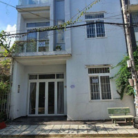 Bán Nhà Ngay Trung Tâm Phường Thạnh Lộc, Q12, Nhà Mới Mua Ở Hay Đầu Tư Đều Tốt.hẽm Xe Hơitận Nhà