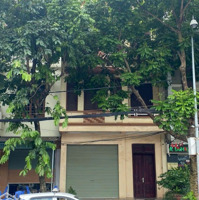Cần Bán Nhà Mặt Phố 494 Trần Hưng Đạo Tp Hòa Bình, Vị Trí Đâc Địa, Ngay Gần Ngã Tư 70M2, 10 Tỷ