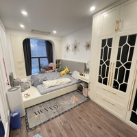 Chính Chủ Bán Nhà Văn Cao, Ngõ Thông, 2 Thoáng Trước Sau, Gần Oto, 52.5M2 - 4T - 9.8 Tỷ