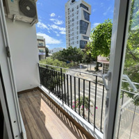 Bán Toà Căn Hộ 7 Tầng Đường Chính Hữu ,Diện Tích200M2 - Dòng Tiền 2,5 Tỷ / Năm - Cách Biển 500M Đi Bộ .