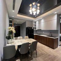 Chính Chủ Gửi Bán Căn 3 Phòng Ngủ 2 Vệ Sinh Full Nội Thất Nhập Khẩu Tại Royal City. Liên Hệ: 0966765998