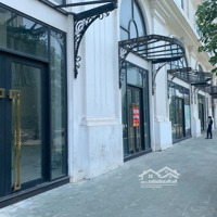 Siêu Phẩm Lô Góc Mặt Tiền Sân Bay 20M Khu Vực Đông Dân Cư Ngay Tòa Chung Cư Mặt Phố Đại Từ