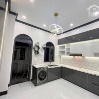 NHÀ MỚI XÂY ĐƯỜNG HỒ VĂN LONG , P.TÂN TẠO , BÌNH TÂN  , GỒM 1 Trệt 1 Lầu, 2PN, 2WC,ĐẶC BIỆT CÓ PHÒNG THỜ GIÁ 2TY130