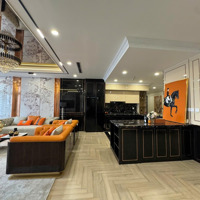 Chính Chủ Bán Căn Đập Thông 02 Căn, Diện Tích 250M2, Full Nội Thất Nhập Khẩu Tại Royal City.