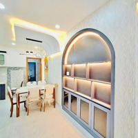 Cô Thành Đi Mĩ Bán Gấp Nhà 2Tỷ 180 Triệuiệu Hà Tôn Quyền, Phường 4, Quận 11 Để Định Cư Cùng Gia Đình