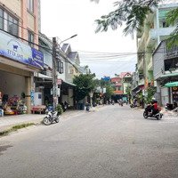 Bán Nhà Mặt Tiền Kinh Doanh,Nhà 2 Tầng +4 Phòng Trọ,Nhà Đối Diện Cổng Chung Cư Kinh Doanh Rất Tốt