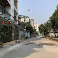 Lô Đất 2 Mặt Tiền , 1 Mặt Vỉa Hè Đg 8 M W Công Viên 1 Mặt Ngõ 2 M Thích Hợp Chia 2 Lô