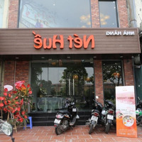 Mặt Bằng Đẹp Nhất Phố Nguyễn Văn Huyên Mặt Tiền 8M Nhận Diện Đỉnh Cho Mô Hình Spa, Showrom