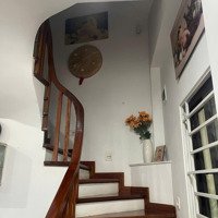 Siêu Phẩm Nhà Đẹp Cầu Diễn_Sát Phố_Ngõ Thoáng_Tặng Full Nội Thất_ Diện Tích: 30M2,5T Chỉ 5.6 Tỷ