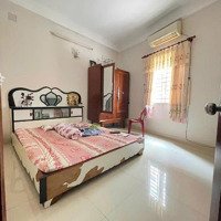 Chính Chủ Bán Gấp Căn Nhà Hẻm Xe Hơi Ngay 373 Lạc Long Quân, Nhà Mới, Kiên Cố