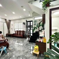 Bán Nr 2 Phòng Ngủ 3 Vệ Sinh 60M2, 17,5 Tỷ, View Đẹp Tại Kỳ Đồng, Q3, Hcm