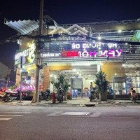 Cho Thuê Mặt Bằng Góc Thăng Long - Hậu Giang 16X18M, Nhà Tiền Chế 2 Tầng 500M2