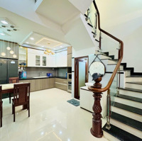 Bán Gấp Nhà Đẹp 4Tầng Giá Bán 4,25 Tỷ / Diện Tích: 76,7M2 (4,5M*17M) Nằm Ở Hẻm 5M Trần Quang Diệu, P14, Quận 3