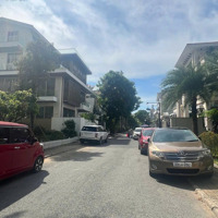 Bán Nhà Biệt Thự Đơn Lập Tự Xây Nam Quang 2 ,Phú Mỹ Hưng ,Quận 7,Dt:15*18M , Giá Bán 90 Tỷ.0902.949186